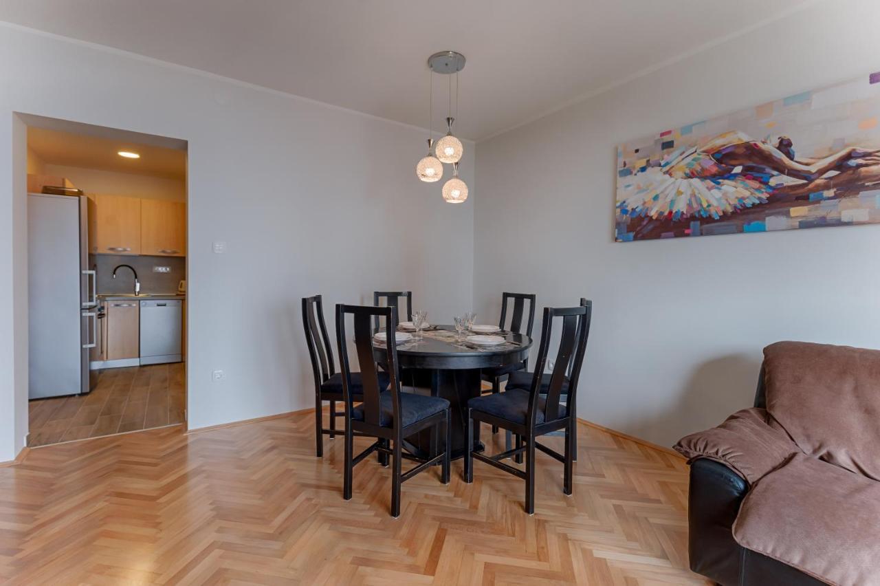 Two Bedroom Apartment Paris Рієка Екстер'єр фото