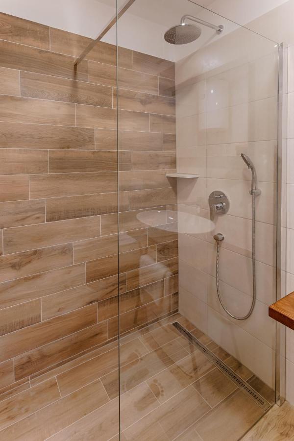 Two Bedroom Apartment Paris Рієка Екстер'єр фото