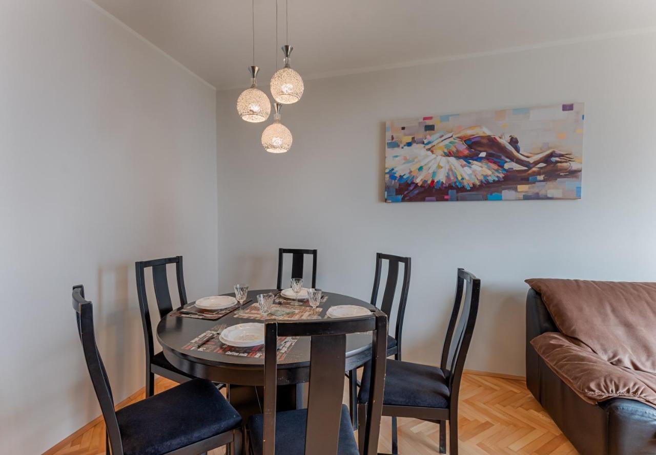Two Bedroom Apartment Paris Рієка Екстер'єр фото
