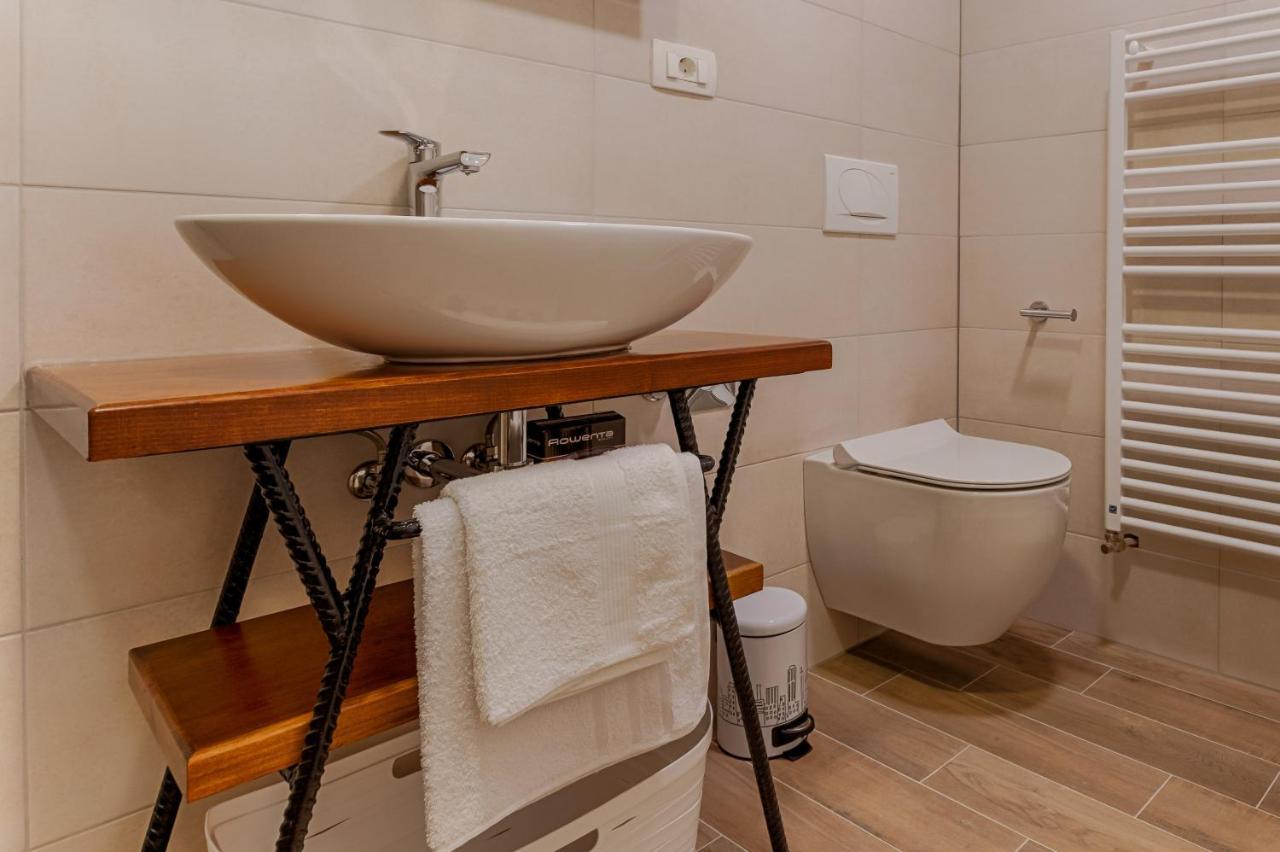 Two Bedroom Apartment Paris Рієка Екстер'єр фото